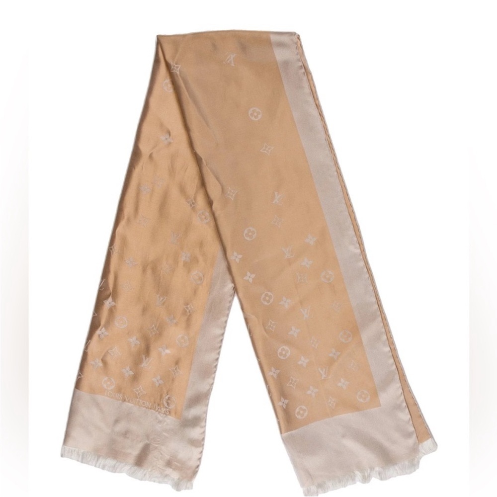 Louis Vuitton Beige and Cream Scarf